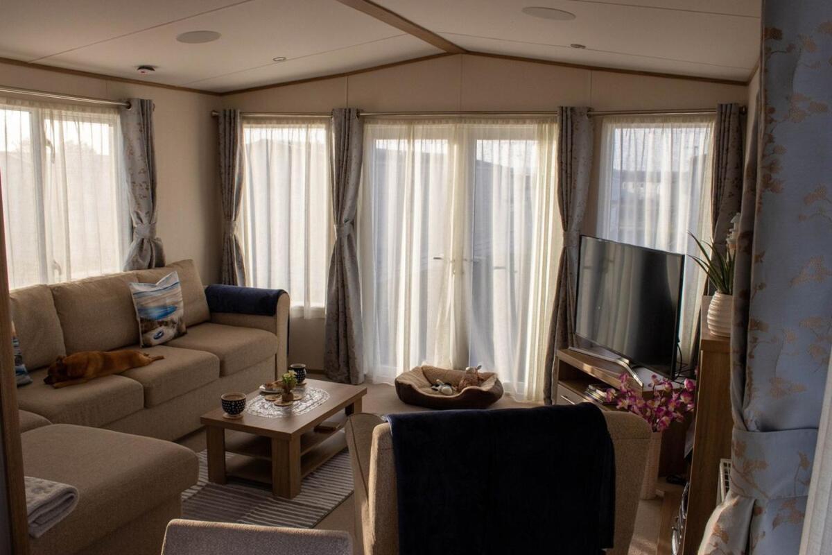לוסימאות' Eagle'S Den Caravan מראה חיצוני תמונה