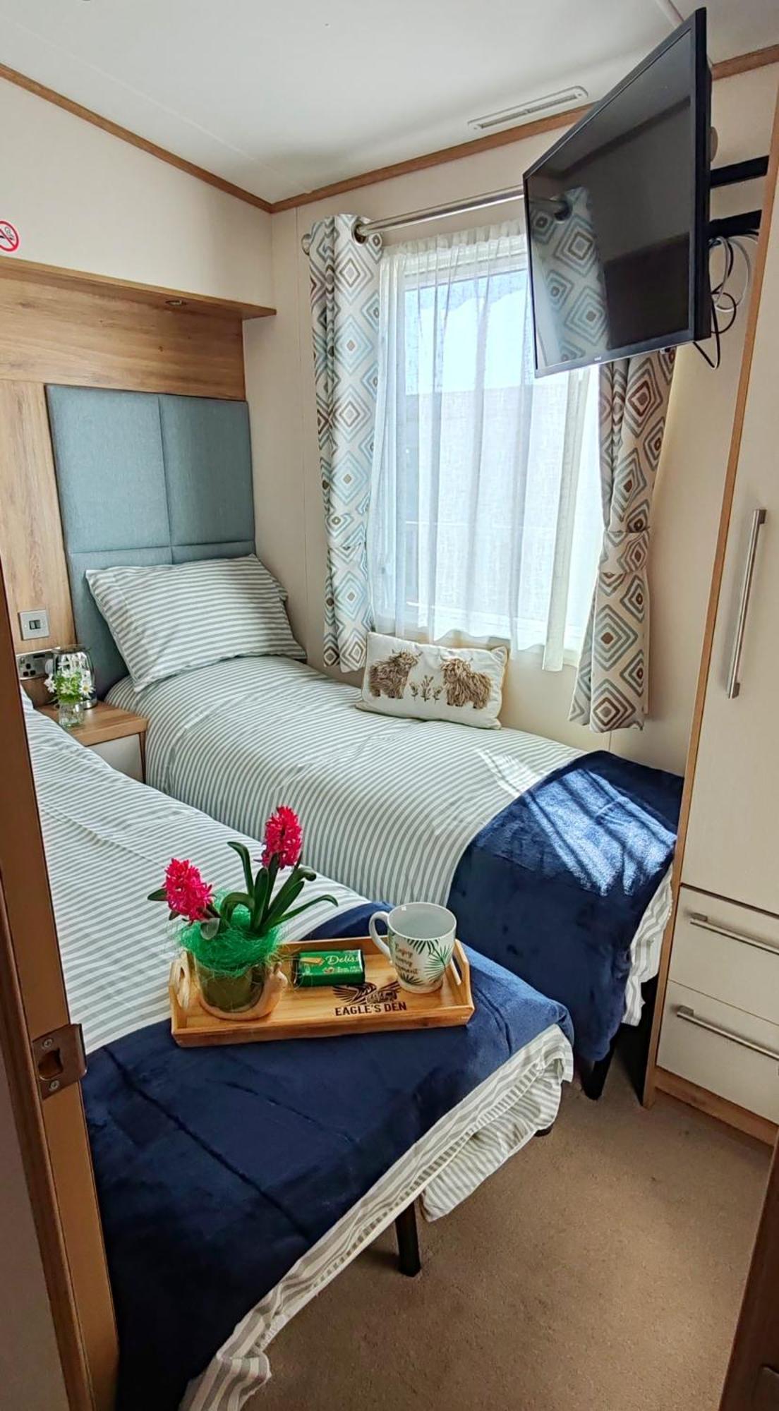 לוסימאות' Eagle'S Den Caravan מראה חיצוני תמונה